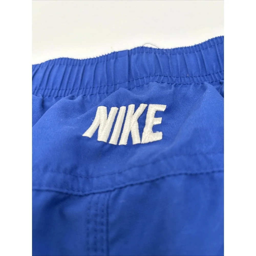 Nike Swimming Shorts Mens Size Large W/pockets Swim‎ Swoosh Embroidered On Back